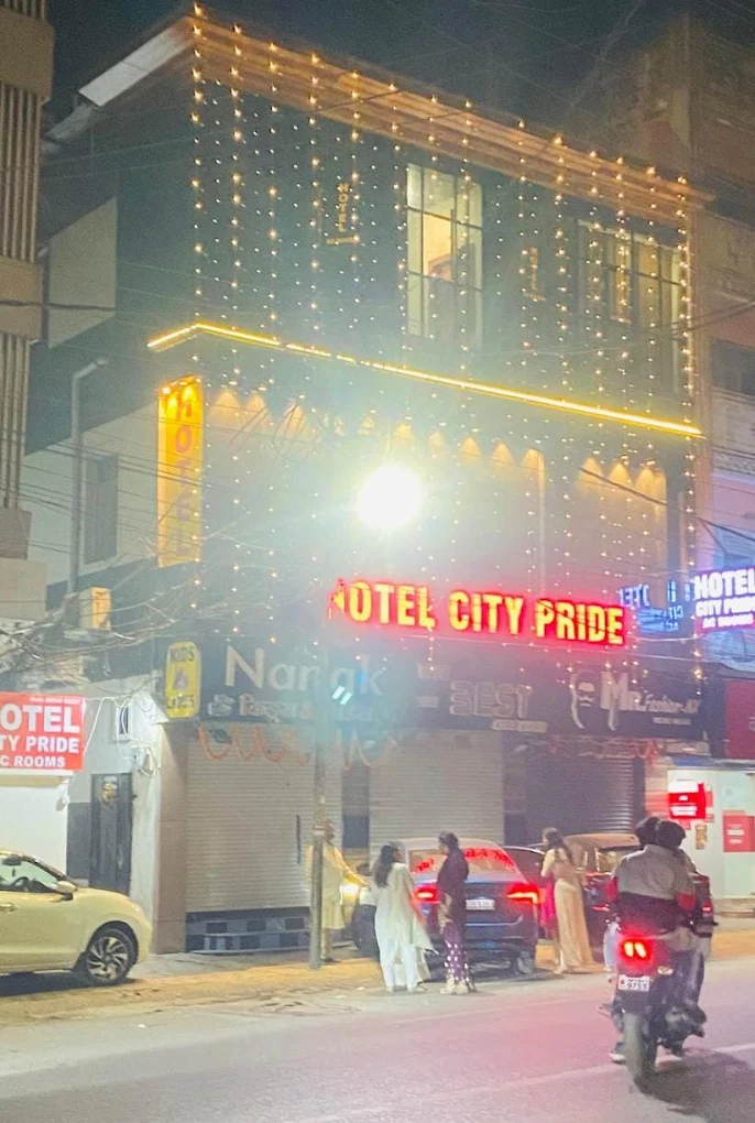 Hotel City Pride 8
