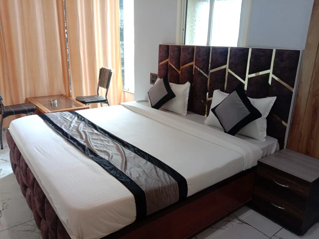 Premium Twin Room